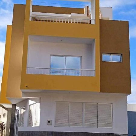 Hostel Rocha Marisol ポンタ・ド・ソル エクステリア 写真